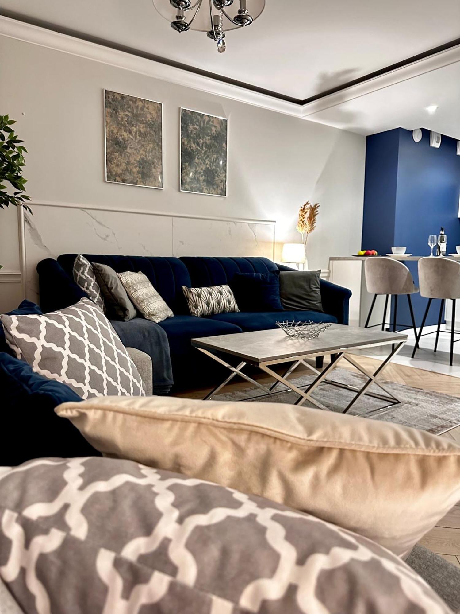 Apartamenty Kielce- Apartament Saphire Przy Zalew Kielecki, Faktura, Parking, Centrum Exteriör bild