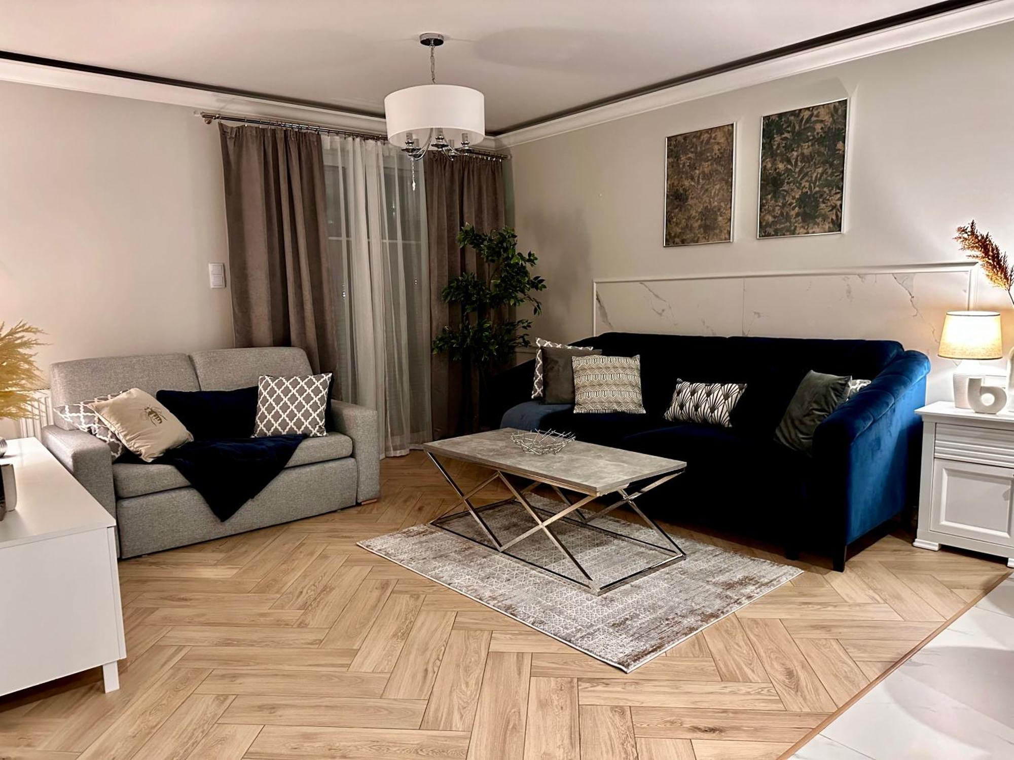 Apartamenty Kielce- Apartament Saphire Przy Zalew Kielecki, Faktura, Parking, Centrum Exteriör bild