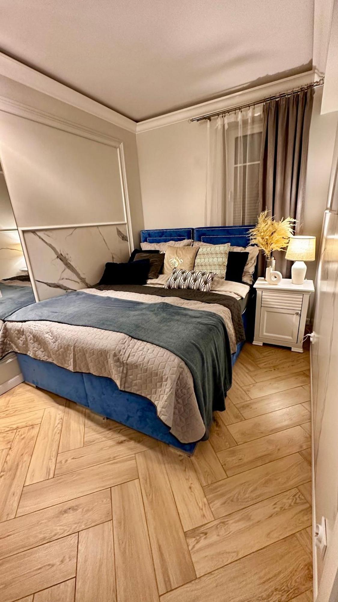 Apartamenty Kielce- Apartament Saphire Przy Zalew Kielecki, Faktura, Parking, Centrum Exteriör bild